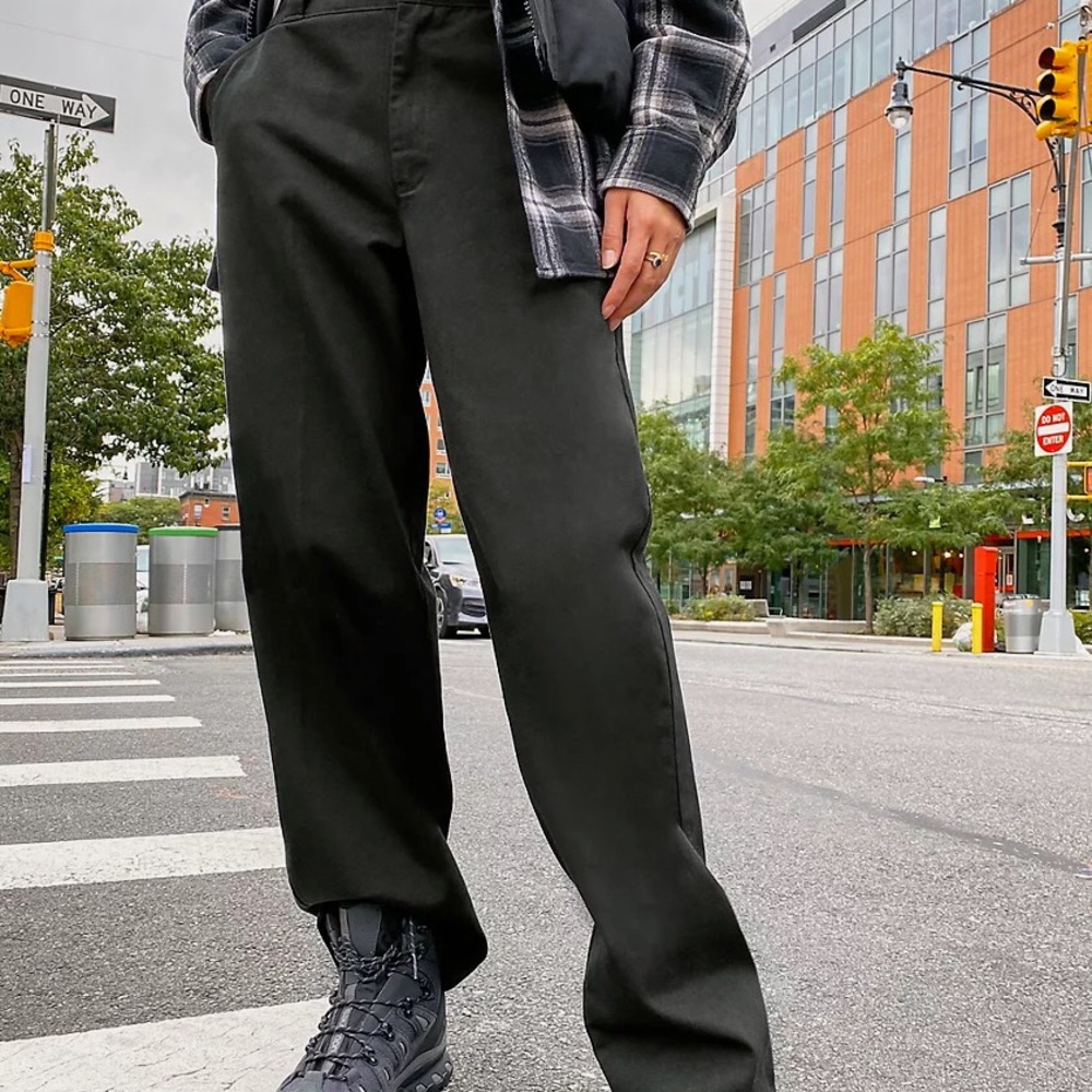 Aritzia TNA Black Topeka Pants (Never Worn)